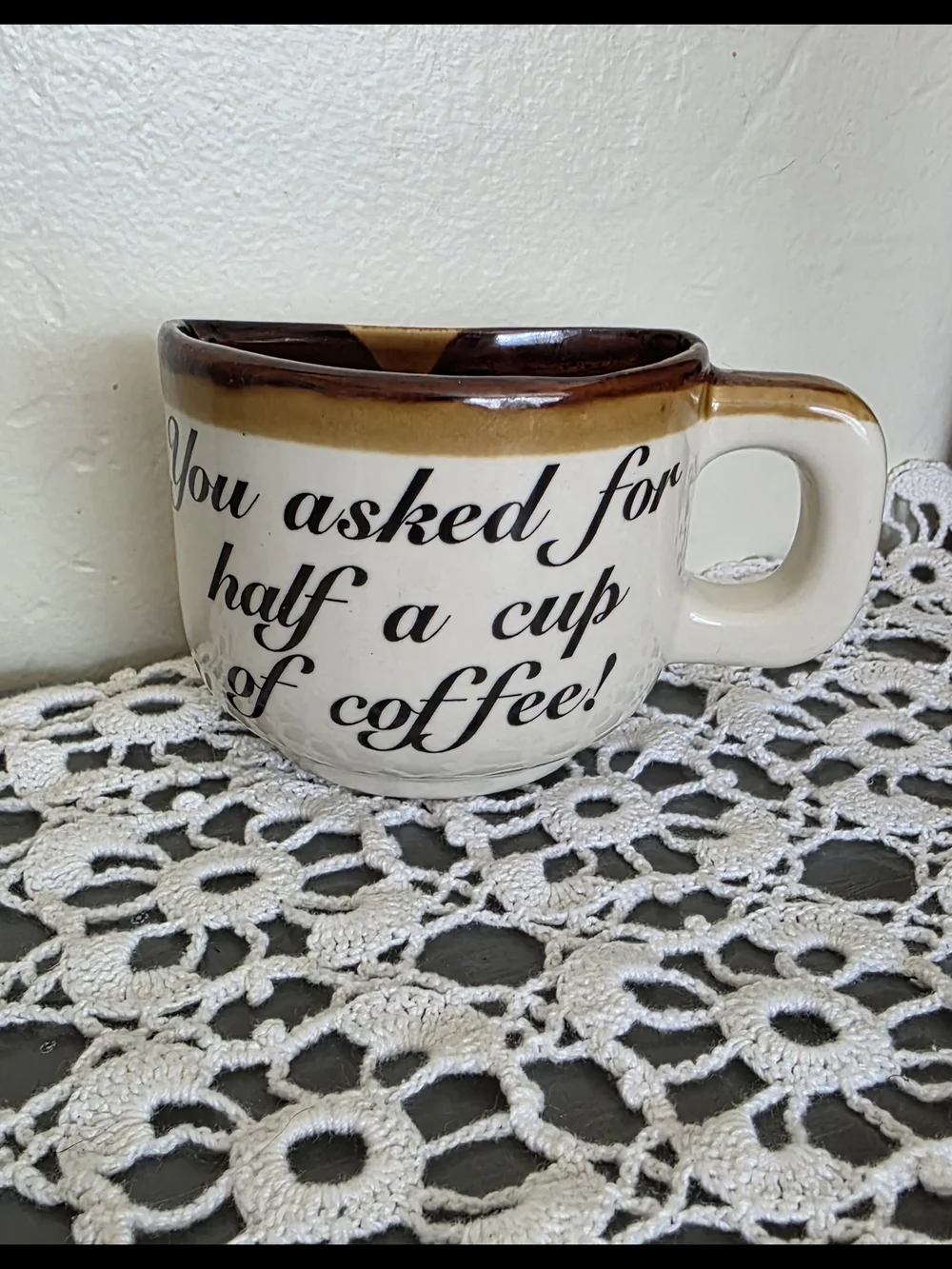 Kentucky Cardinal Ceramic Unique Mug Souvenir Retro